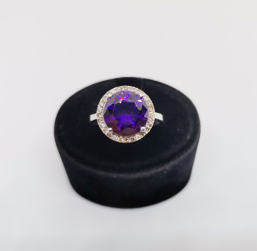BÜYÜK AMETİST VE PIRLANTA TAŞLI YÜZÜK