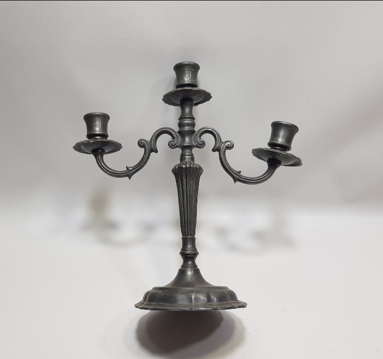 ÜÇ KOLLU ANTİKA TUTYA ŞAMDAN