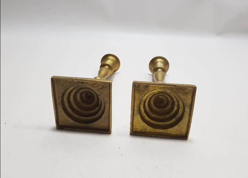 ANTİKA BİR ÇİFT PİRİNÇ ŞAMDAN