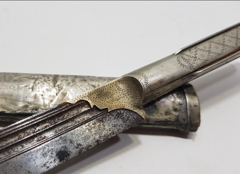 OSMANLI DÖNEMİ GİRİT İŞİ GÜMÜŞ SALDIRMA HANÇER