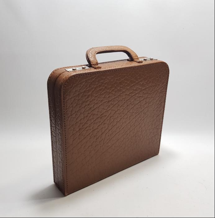 ORİJİNAL KUTUSUNDA ANTİKA ERKEK SEYAHAT SETİ