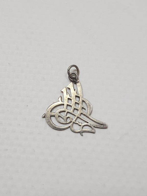 TUĞRA FORMLU GÜMÜŞ KOLYE UCU