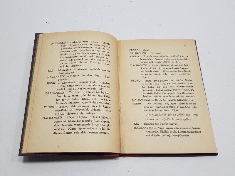 NAZIM HİKMET - KAFA TASI - İLK BASKI KİTAP