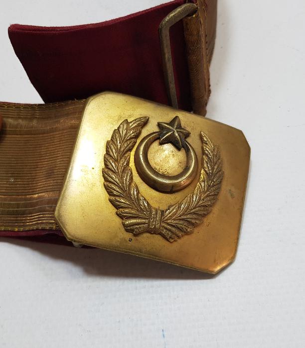 OSMANLI DÖNEMİ ALTIN SIRMA İŞLEMELİ SUBAY KEMERİ