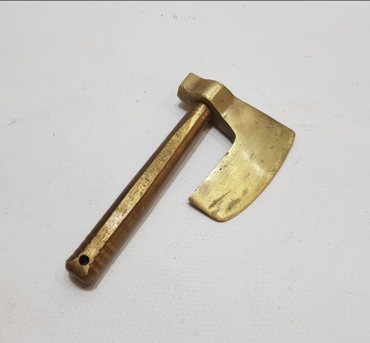 OSMANLI DÖNEMİ BALTA FORMLU ŞEKER KESME ALETİ