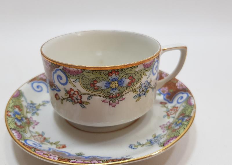 OSMANLICA MOSKOF DAMGALI PORSELEN ÇAY FİNCANI