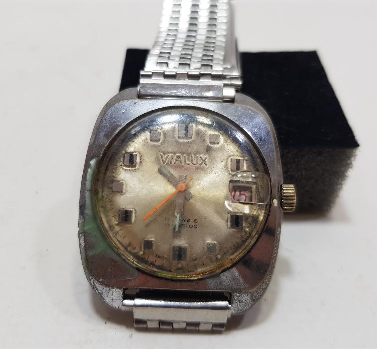 VİALUX KURMALI KOL SAATİ