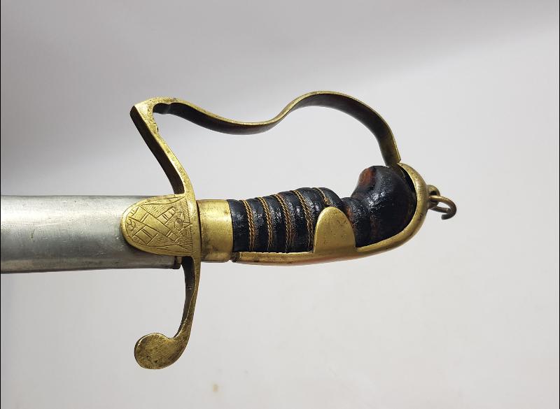 OSMANLI DÖNEMİ TOPÇU AMBLEMLİ ERMENİ USTA YAPIMI NADİR OSMANLI SUBAY KILICI