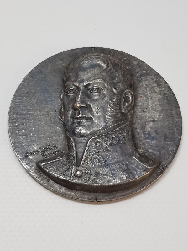 ARJANTİN - ŞİLİ VE PERU'NUN DEVRİMCİ LİDERİ JOSE DE SAN MARTİN TEMALI DEV BOY MADALYA