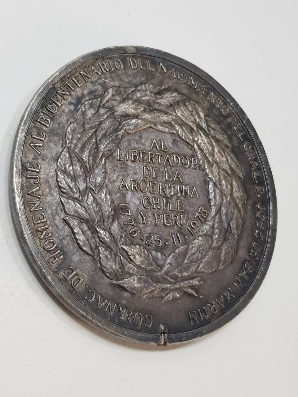 ARJANTİN - ŞİLİ VE PERU'NUN DEVRİMCİ LİDERİ JOSE DE SAN MARTİN TEMALI DEV BOY MADALYA