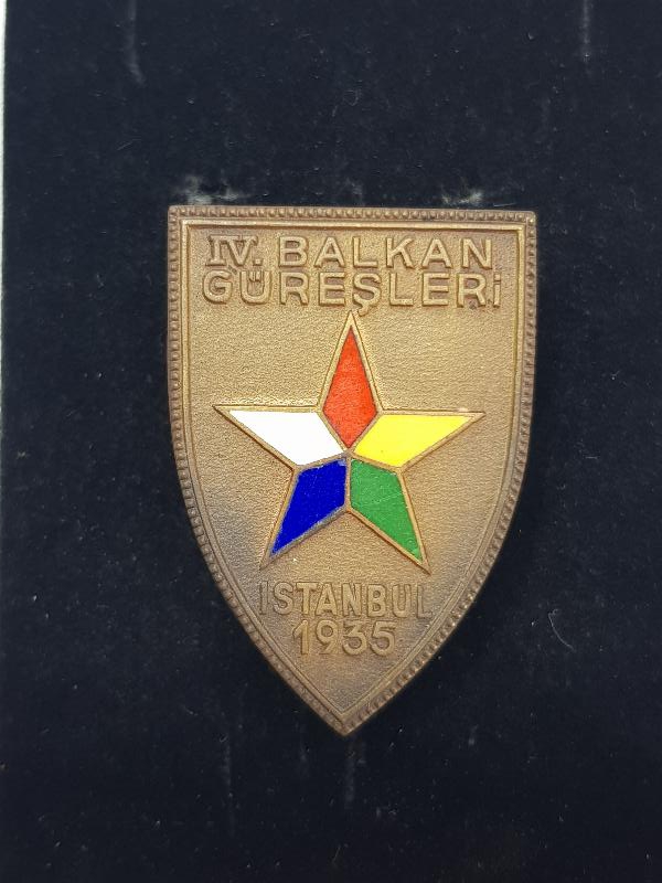 1935 İSTANBUL 4. BALKAN GÜREŞLERİ NADİR MADALYA ROZET