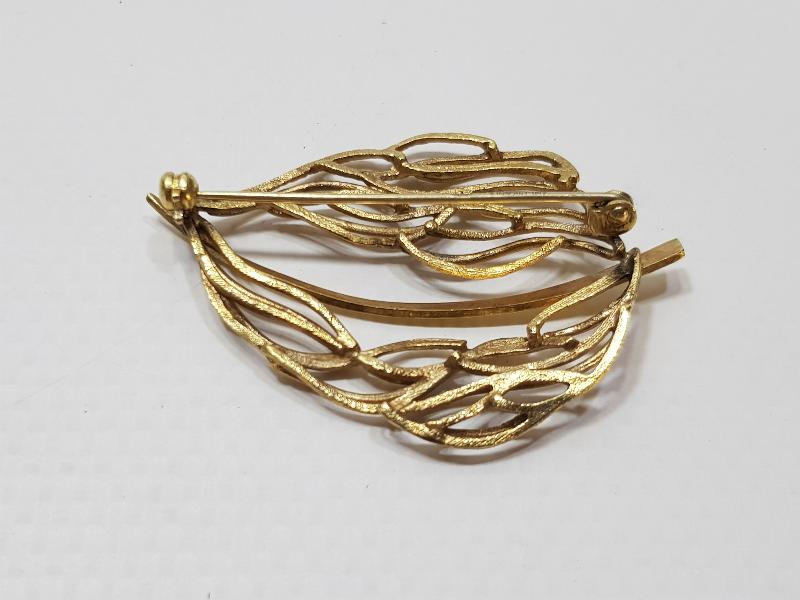 YAPRAK FORMLU ANTİKA BROŞ