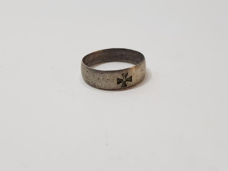 1. DÜNYA SAVAŞI HAÇ RESİMLİ GÜMÜŞ SUBAY YÜZÜĞÜ