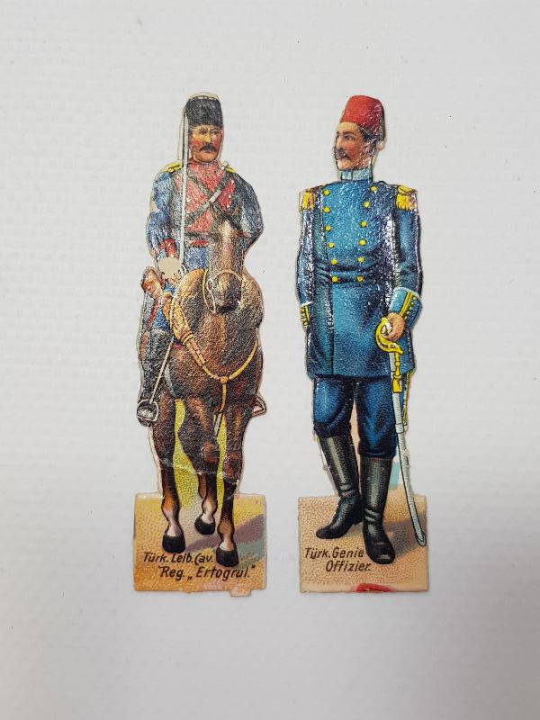 1. DÜNYA SAVAŞI DÖNEMİ ÇOK NADİR OSMANLI ERTUĞRUL ALAYI SÜVARİSİ VE MUHAFIZ ALAYI SUBAYI KARTON OYUNCAK ASKERLER