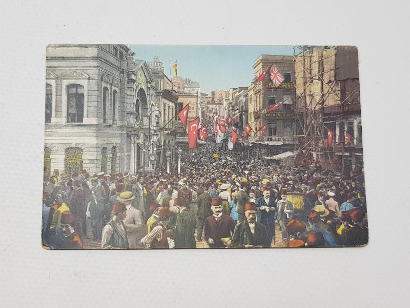 OSMANLI KARTPOSTAL: BEYOĞLU'NDA MEŞRUTİYET KUTLAMALARI