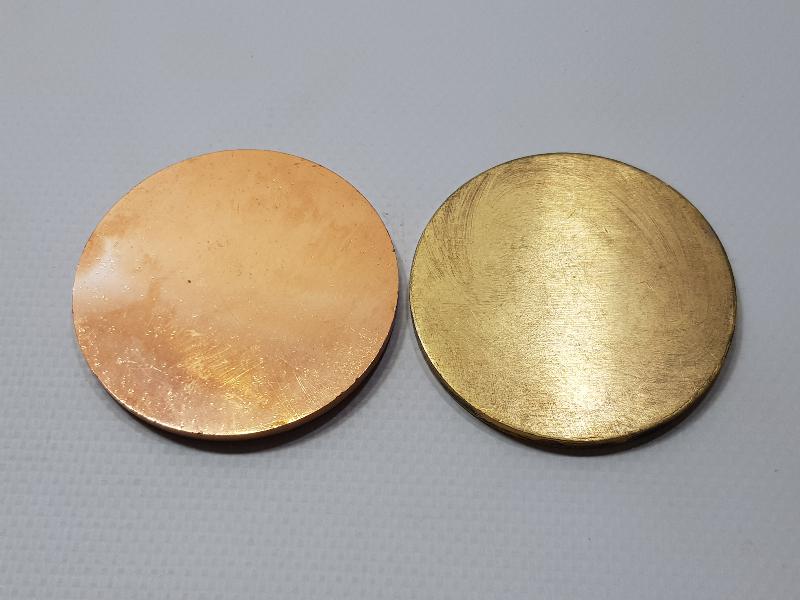 ESKRİMLE İLGİLİ İKİ ADET MADALYA