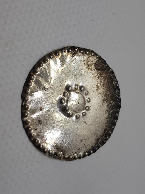 OSMANLI DÖNEMİ RUM İŞİ GÜMÜŞ YUVARLAK ADAKLIK