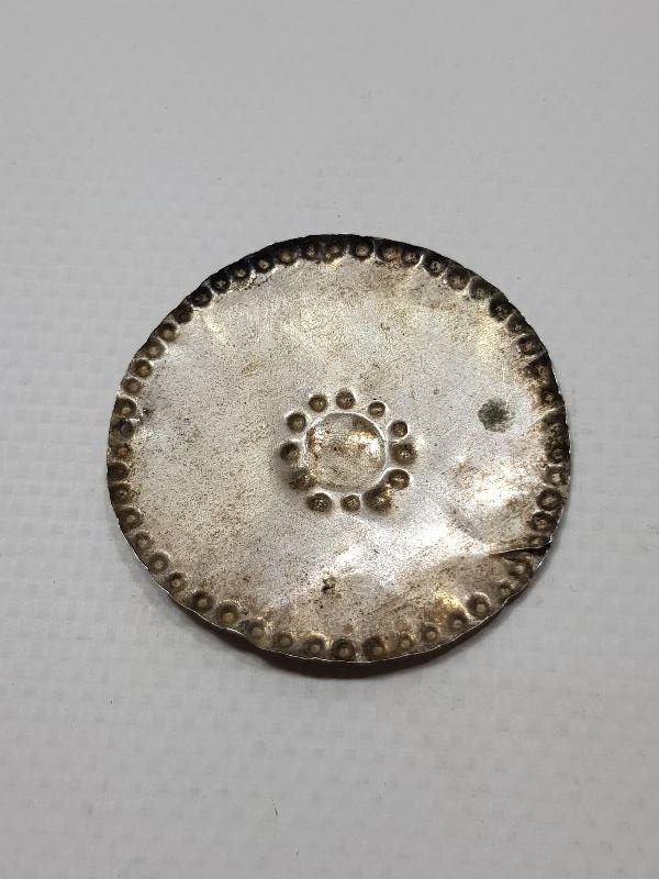 OSMANLI DÖNEMİ RUM İŞİ GÜMÜŞ YUVARLAK ADAKLIK