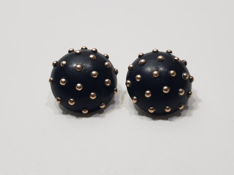 ANTİKA ALTIN NOKTALARLA BEZELİ OLTU TAŞLI KÜPE