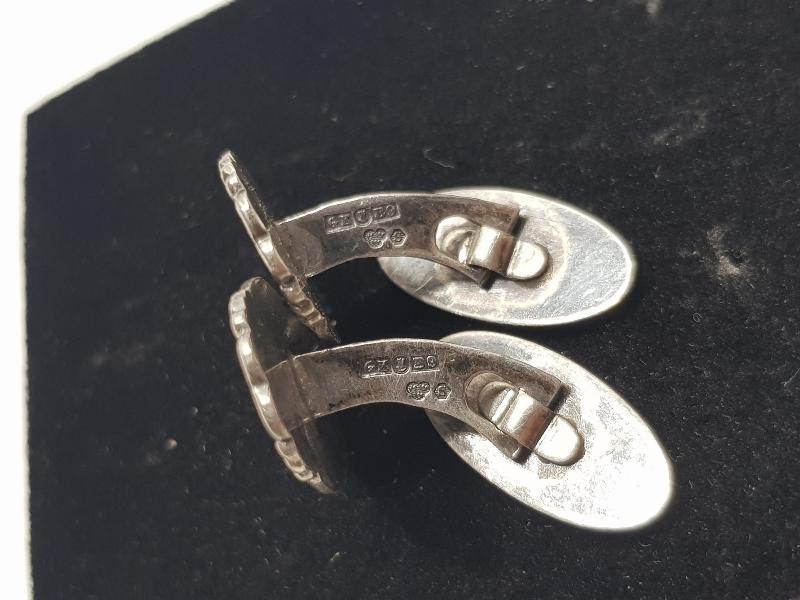 ANTİKA MSK İNSİYALLİ GÜMÜŞ KOL DÜĞMESİ