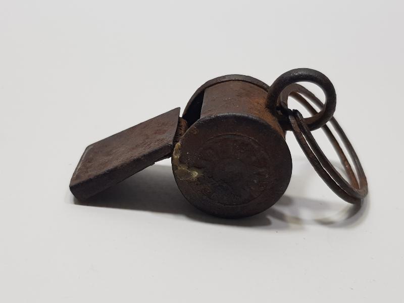 ÇANAKKALE SAVAŞI DÖNEMİNDE OSMANLI SUBAY DÜDÜĞÜ