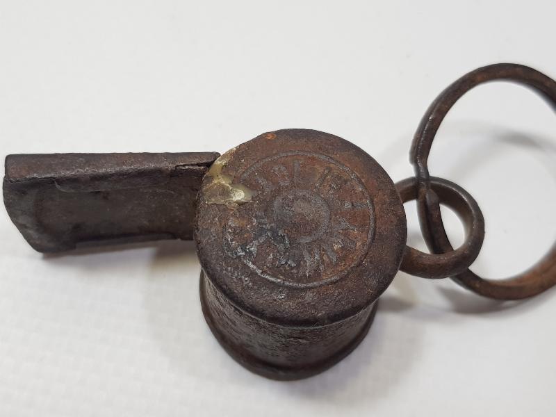 ÇANAKKALE SAVAŞI DÖNEMİNDE OSMANLI SUBAY DÜDÜĞÜ