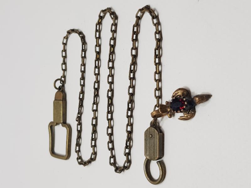 ANTİKA LAL TAŞLI KUŞ APLİKLİ SAAT KÖSTEĞİ