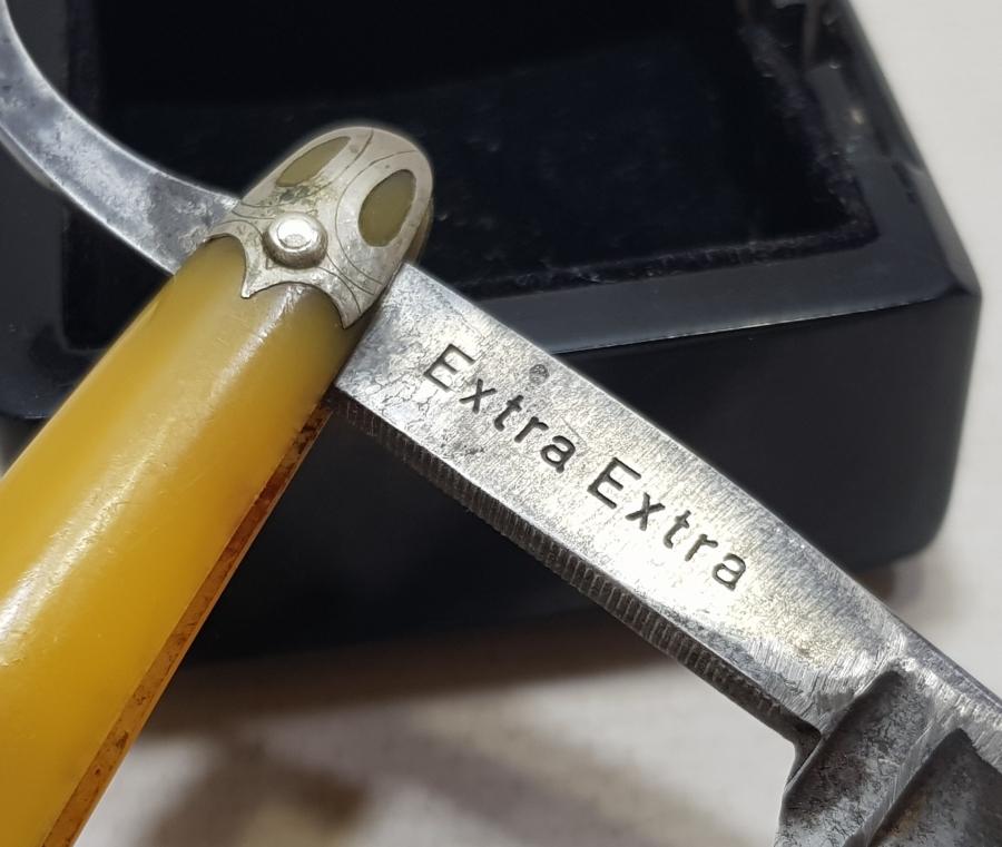 TOBİS MARKA OSMANLI DÖNEMİ BERBER USTURASI