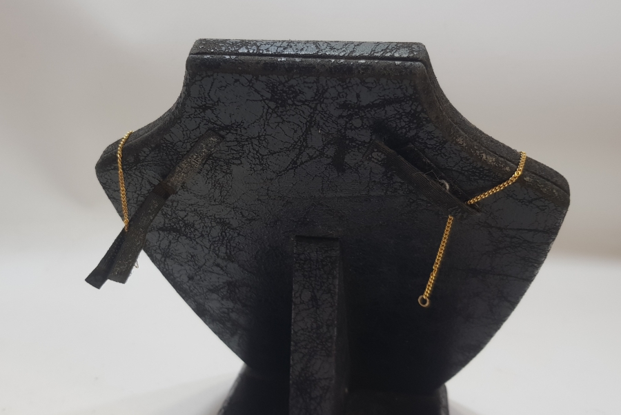 ÜZERİ GÜMÜŞ VE ALTIN EZME İŞÇİLİKLİ UZAK DOĞU YAPIMI ANTİKA KOLYE UCU