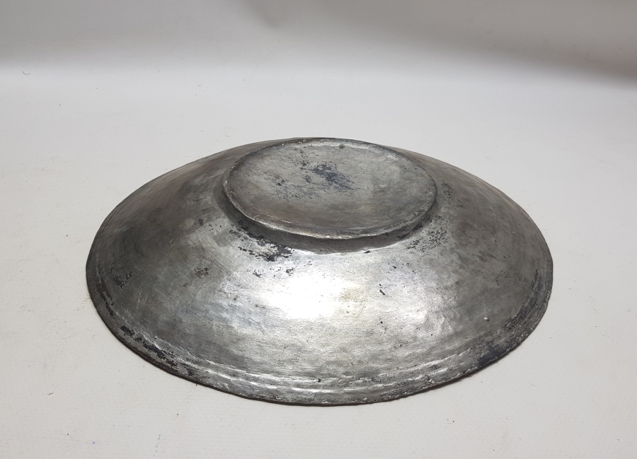 53. BÖLÜKTEN BİR YENİÇERİYE AİT REMİZLİ LENGER