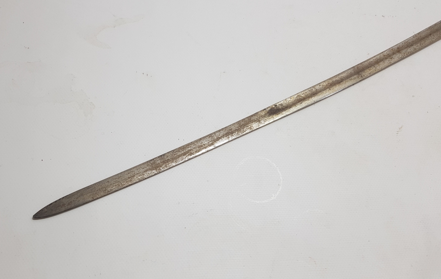 CUMHURİYET BAŞLARI BOYNUZ SAPLI VE KARTAL FİGÜRLÜ HAVACI SUBAY KILICI