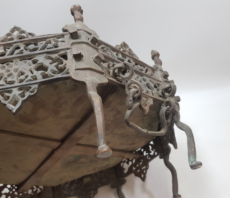 OSMANLI DÖNEMİ BRONZDAN MAMUL ÇOK NADİR KAHVE - KESTANE MANGALI