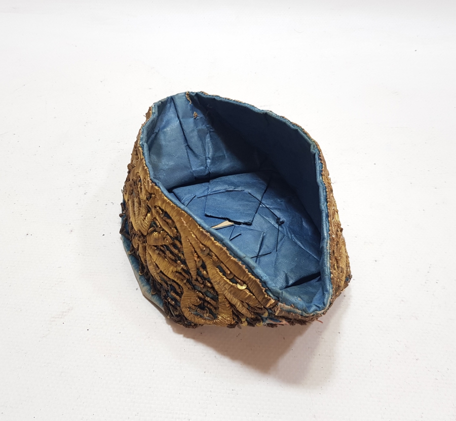 ÜZERİ OSMANLICA YAZILI VE AY YILDIZLI OSMANLI DÖNEMİ BOSNA İŞİ ÇOK NADİR GELİN FESİ