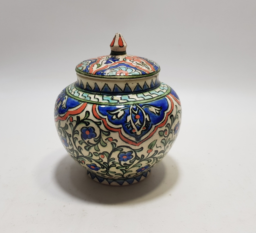 KÜTAHYA İŞİ EL BOYAMA SANATÇI İMZALI KAPAKLI ANTİKA KAVANOZ