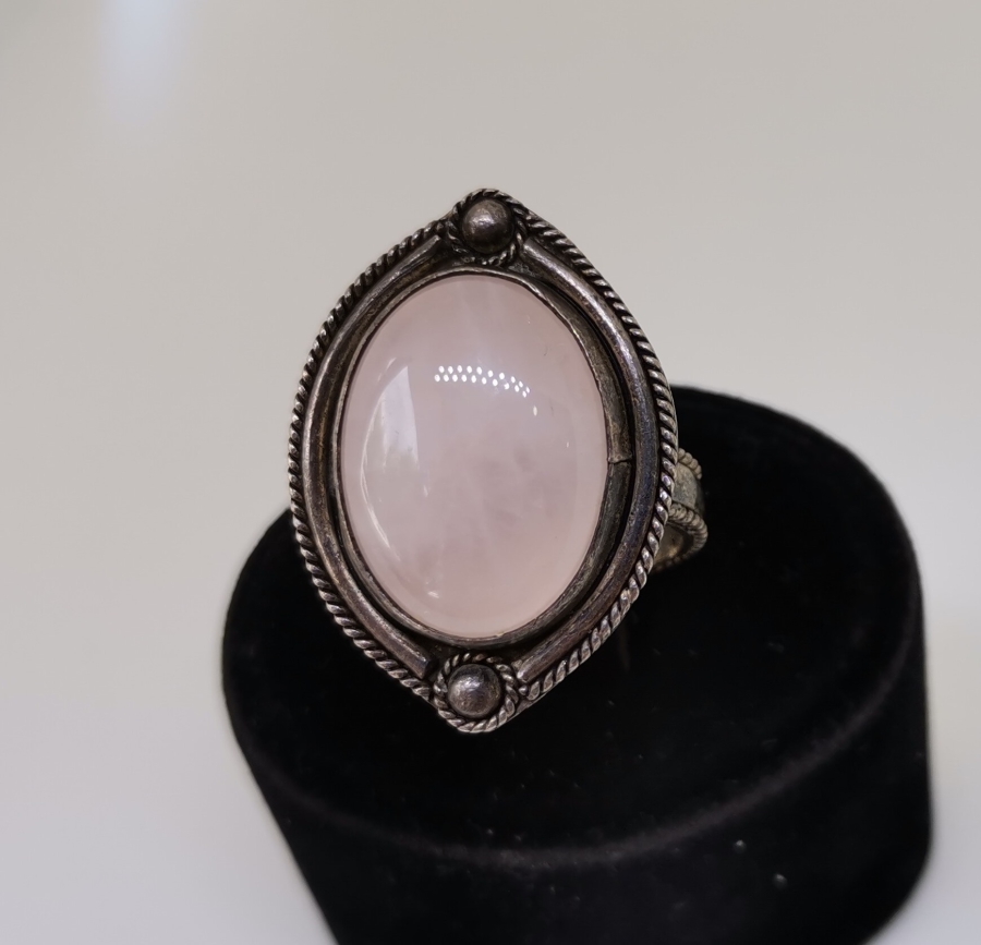 KUVARZ TAŞLI ÖZEL YAPIM GÜMÜŞ YÜZÜK