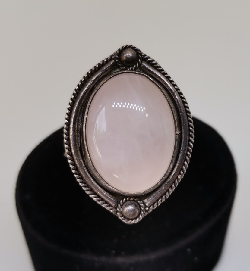 KUVARZ TAŞLI ÖZEL YAPIM GÜMÜŞ YÜZÜK