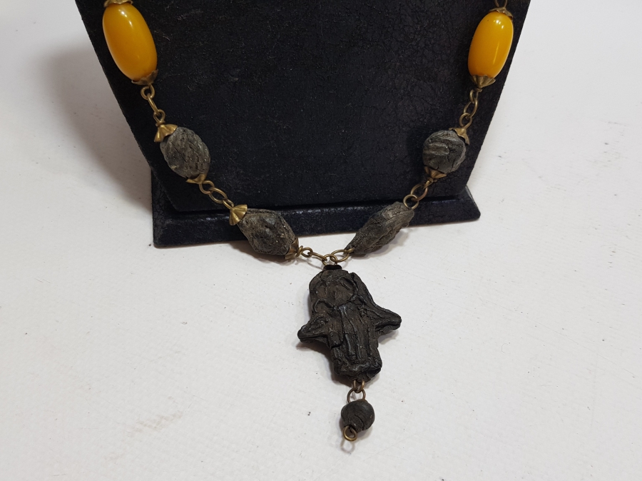 OSMANLI DÖNEMİ ÇOK NADİR MİSKİ AMBER KADIN KOLYESİ