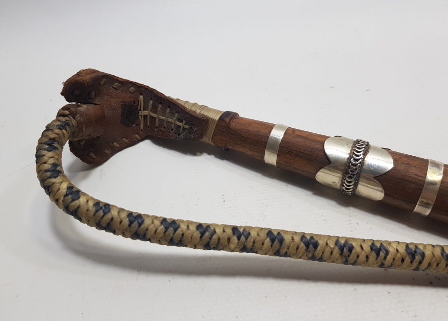 TÜRKMEN İŞİ ANTİKA AT KAMÇISI