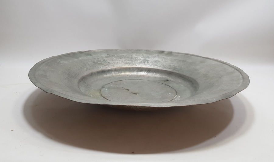 ÜZERİ RUMCA İNSİYALLİ VE SELVİ PALMETLİ 1901 TARİHLİ DEV BOYDA KUZU LENGERİ