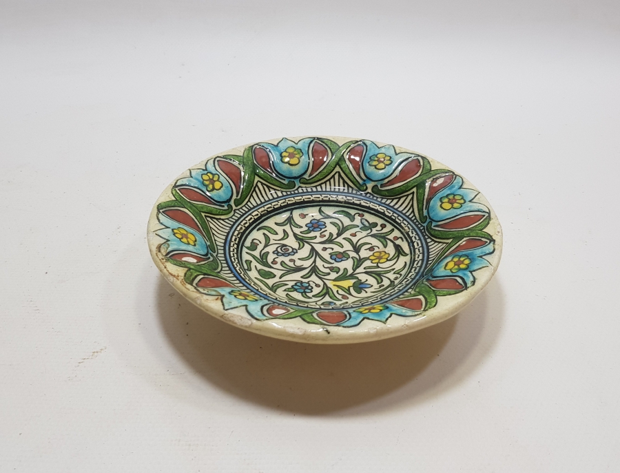 KABARTMA İŞÇİLİKLİ OSMANLI DÖNEMİ NADİR RENKTE İZNİK ÇİNİ İFTARİYELİK