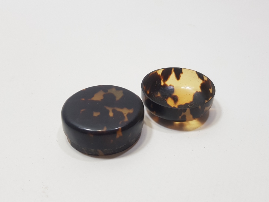 OSMANLI DÖNEMİ BAĞA KAPAKLI ENFİYE KUTUSU