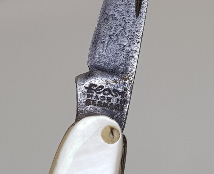 ANTİKA ALMAN YAPIMI SEDEF SAPLI MİNİ ÇAKI