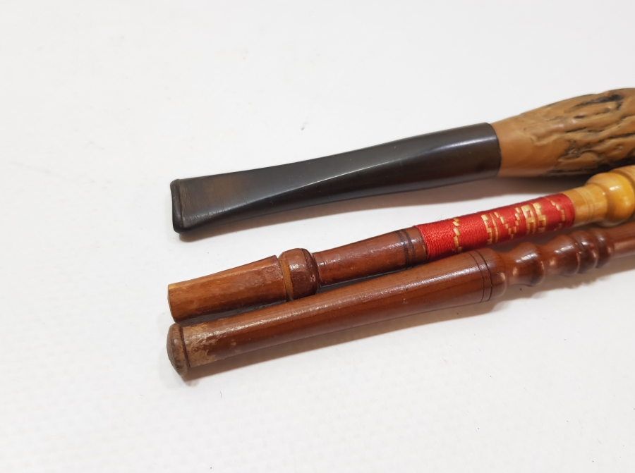 EL YAPIMI ANTİKA SİGARA AĞIZLIĞI LOTU