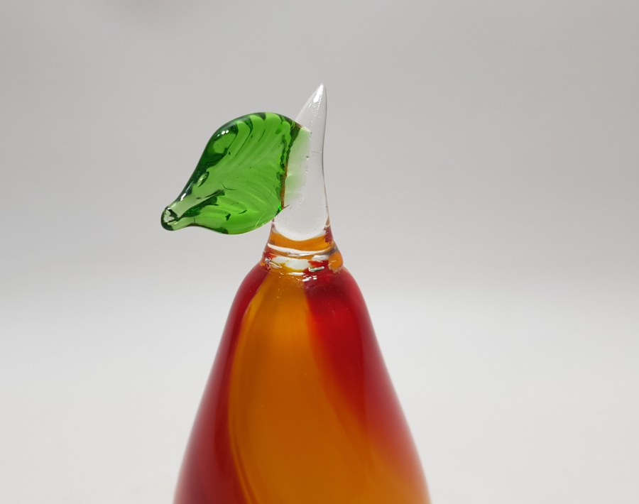 ÜFLEME CAMDAN MAMUL ARMUT FORMUNDA YAPILMIŞ ANTİKA MURANO MASA ÜSTÜ OBJESİ