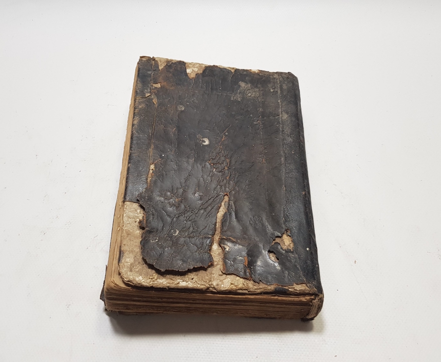 ORİJİNAL DERİ CİLDİNDE OSMANLI DÖNEMİ TIBYAN TEFSİRİ