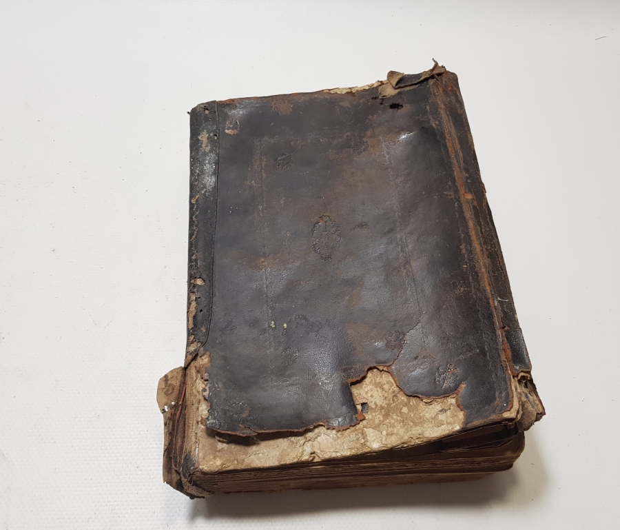 ORİJİNAL DERİ CİLDİNDE OSMANLI DÖNEMİ TIBYAN TEFSİRİ