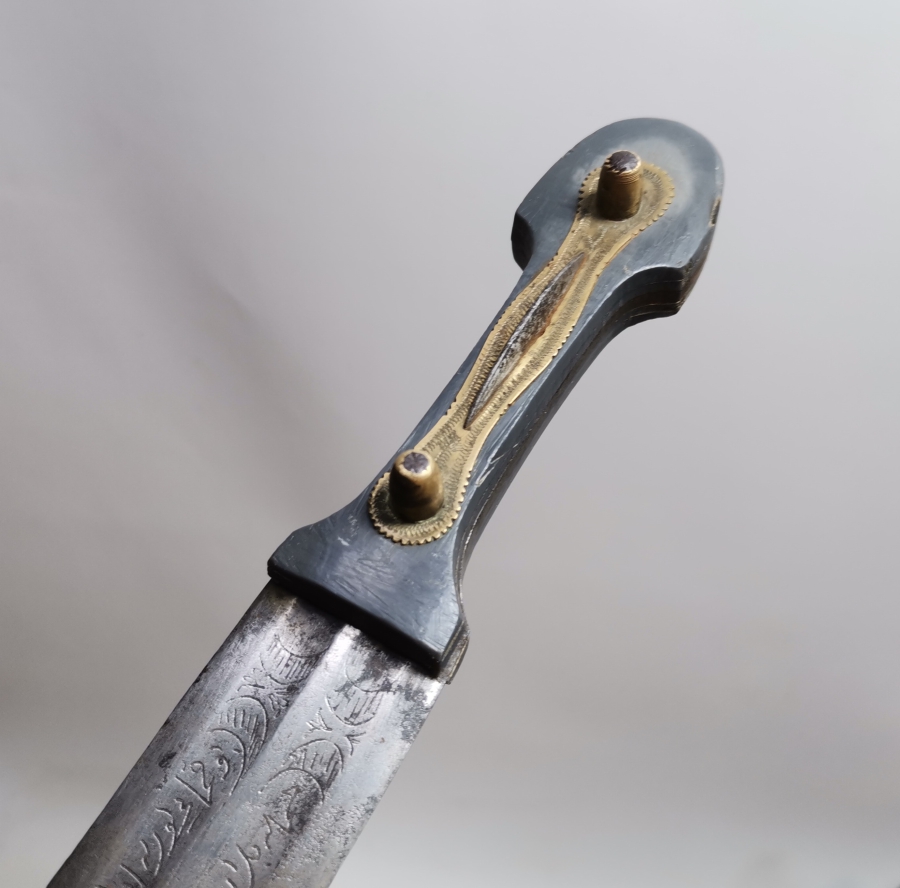 ÜZERİ BOYDAN BOYA OSMANLICA YAZILI OSMANLI DÖNEMİ BÜYÜK BOY ÇOK NADİR ÇERKES KAMASI