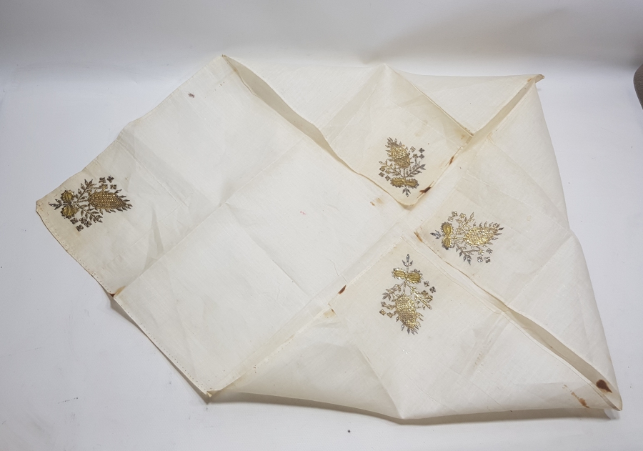 GÜMÜŞ SIRMA VE TELKARİ İŞÇİLİKLİ OSMANLI DÖNEMİ İŞLEMELİ ÇEVRE