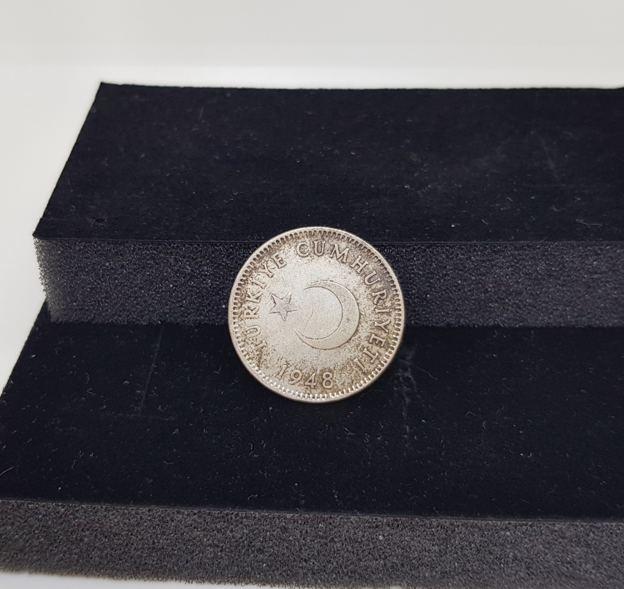 1948 YILI GÜMÜŞ 1 LİRA - TÜRKİYE CUMHURİYETİ'NİN TEDAVULDEKİ SON GÜMÜŞ PARASI