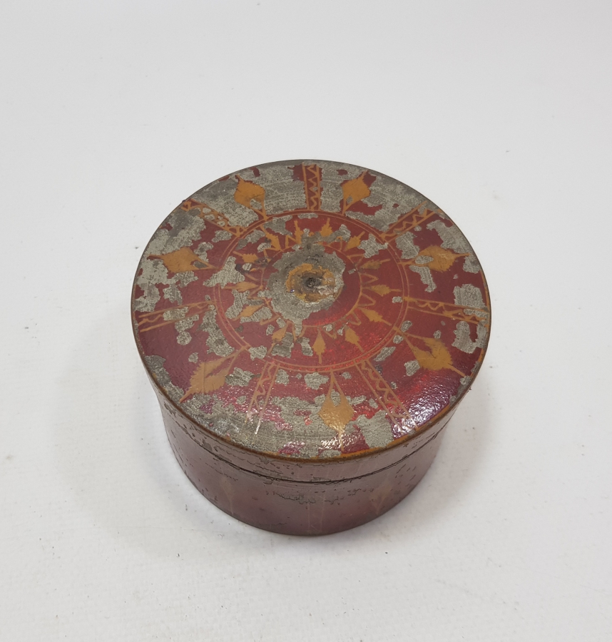 OSMANLI DÖNEMİ KAPAKLI EL BOYAMA TESPİH KUTUSU